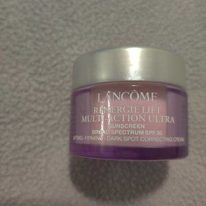 Lancôme Rénergie Lift Multi-Action Face Moisturizer With SPF 30